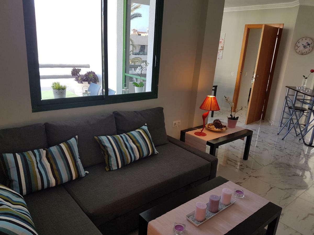 Apartment Casa Palmera Only 150 Meters To The Beach, Heated Pool, Wifi, Sat-Tv, Balcony With Poolview Arona  Exteriér fotografie