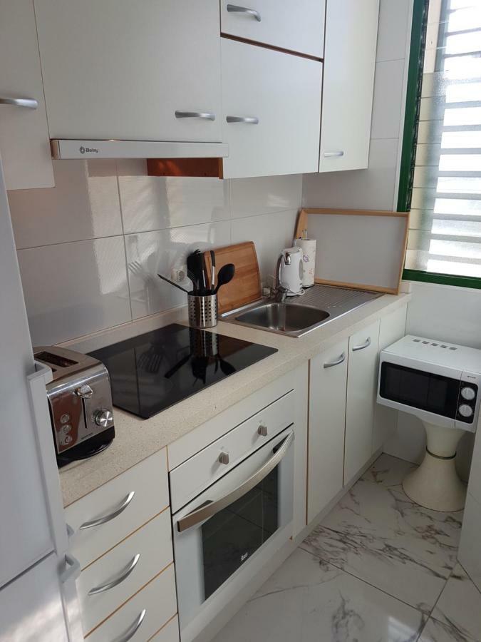 Apartment Casa Palmera Only 150 Meters To The Beach, Heated Pool, Wifi, Sat-Tv, Balcony With Poolview Arona  Exteriér fotografie